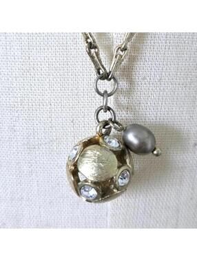 Lia Sophia Gold Tone Pearl Pendant Necklace